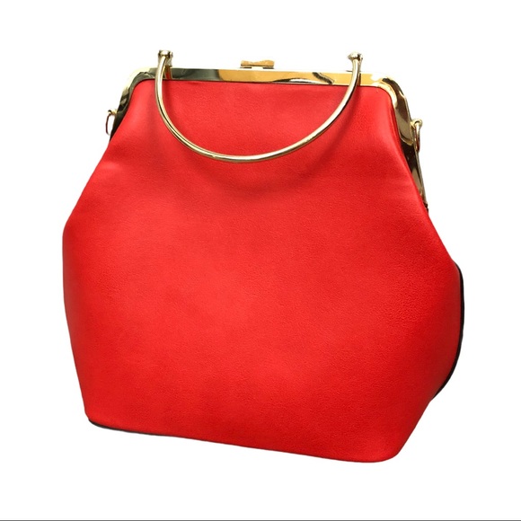 Vintage Handbags - Vintage Red Leather Purse With Gold Hard Wear